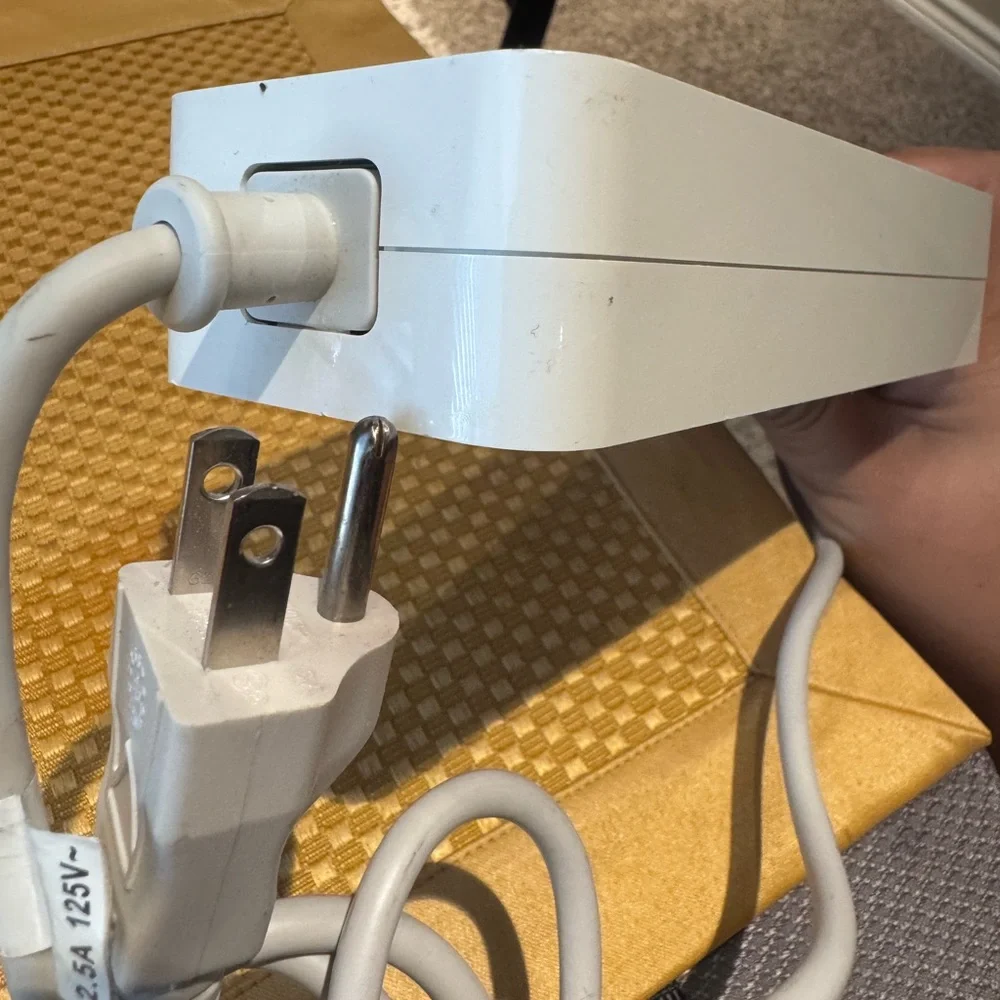 Apple 110W Power Adapter - white